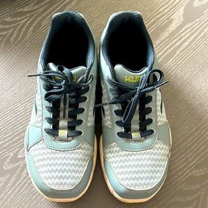 KURU Quantum athletic shoes
